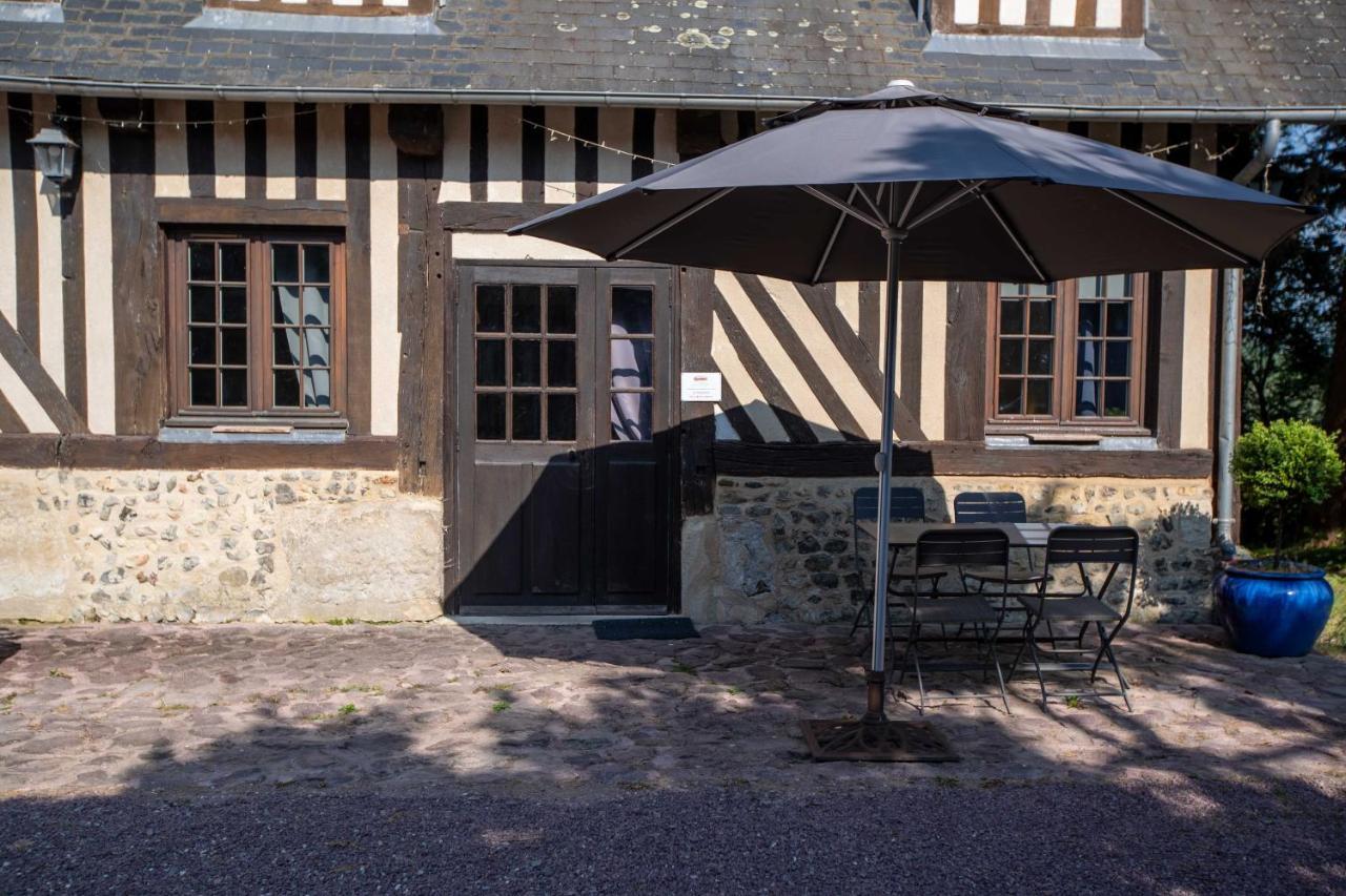 Gites - Domaine De Geffosse Pont-l'Eveque  Exterior photo