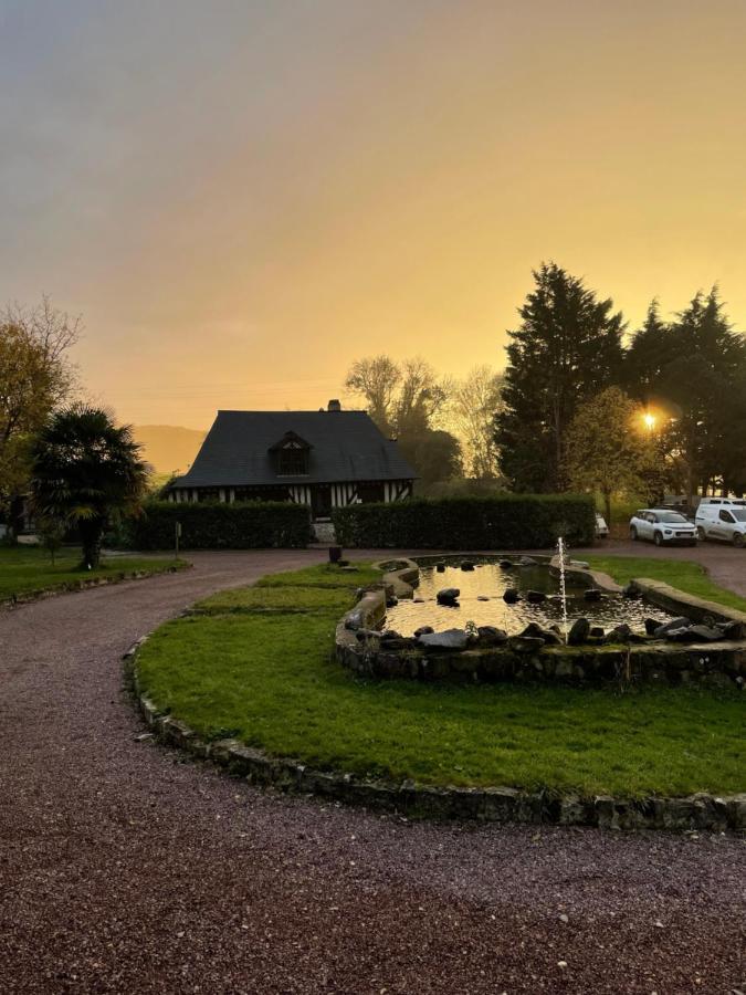 Gites - Domaine De Geffosse Pont-l'Eveque  Exterior photo