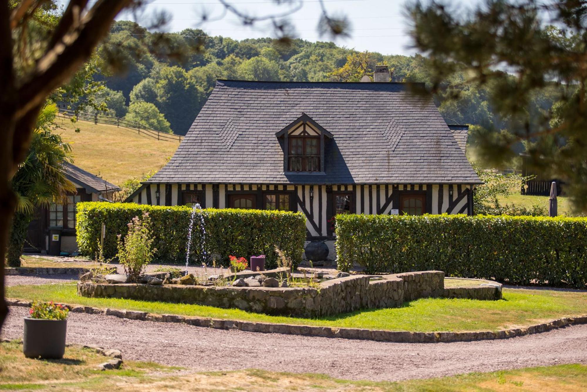 Gites - Domaine De Geffosse Pont-l'Eveque  Exterior photo